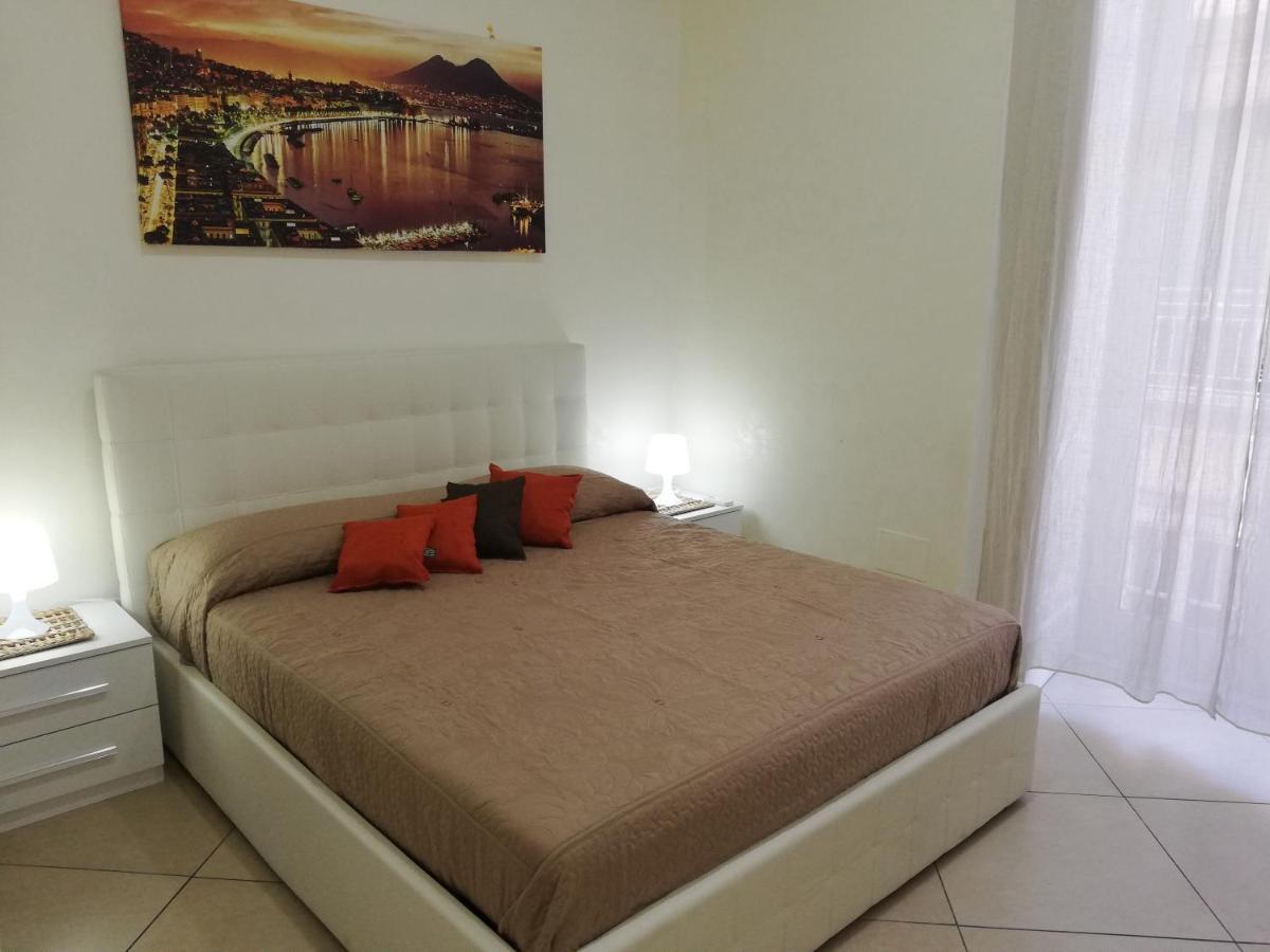 La Dolce Dimora Bed & Breakfast Napoli Eksteriør bilde